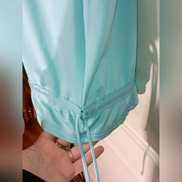 2/$30 Comfort in Bloom Light Blue Maternity Racerback LAMAZE active top (#1,099) - Picture 4 of 11